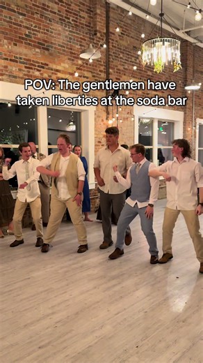 Okay, but why does this sound work so perfectly with it? But really, these guys deserve a medal- they have the best spirits I’ve ever seen at a wedding💕 #hyacinth #dirtysoda #utahliving #mormon #bridgerton