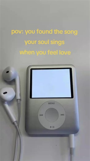 maybe I'm crying bc the song 😭