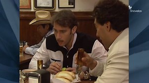 451K views · 4.4K reactions | Isadora y Minerva le ofrecen un cheque a Mariana a cambio de que renuncie al corporativo y se vaya de la ciudad. ¿Están por enterarse que ella es Gaviota? No te pierdas #DestilandoAmor, lunes a viernes 7:40am/2:20pm por #Tlnovelas | tlnovelas | Facebook