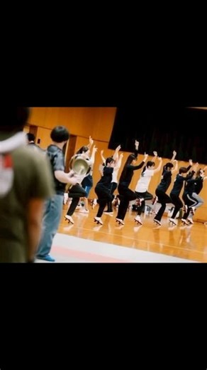 阿波鳴連 on Instagram: "昨夜は、今年一発目の練習でした‼️ はなはるフェスタに照準を合わせて頑張って行きましょう⤴️⤴️ 今年も皆様に喜んで頂けます様に精進していきますので、今後とも宜しくお願い致します🙇 －阿波鳴連員募集－ 私達と一緒に阿波おどりを楽しみましょう🎵 ※鳴り物(三味線、笛、〆太鼓、大太鼓、竹、大皮) 女踊り、男踊り、ちびっ子踊り、男踊り(女性) ※県内外の阿波おどりが大好きな方なら、どなたでも🎵 －阿波鳴について－ 今年65年目になる連ですが、阿波浄瑠璃のデコ頭をトレードマークに鳴り物と踊りの調和を大切に観て頂いてるお客様と一緒に楽しめる様な『阿波おどり』をモットーに日々精進しております。 色々と細かい事はございますが、一番大事なのは『楽しい』事なので、皆さん一緒に踊り、奏でましょう‼️ そして、阿波鳴連では、県内外および国内外の各種イベント、結婚式、お祭り、子供会や幼稚園&保育所でのイベント、老健施設等のイベント、各種宴会での出演も募集しておりますので、お気軽にお問い合わせ下さい。 入連&営業のお問い合わ