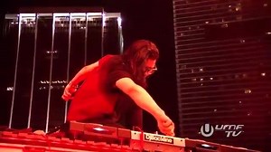 Skrillex - The Devil's Den (VIP) Lih | SKRILLEX M1L GR4U