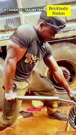🔧 Mechanic by Day, Bodybuilder by Night — See His Insane Physique! 💪#motivation