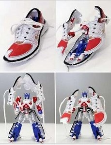 Nike Transformer - sneaker robot