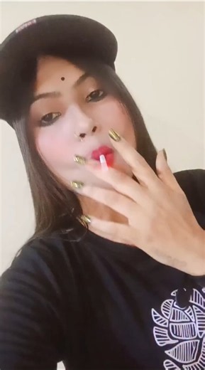 Girl's Smoking Viral💔😭🚭🔞#smoker #smokingcigars #cigarette #girl #shorts #trending #song #সিগারেট
