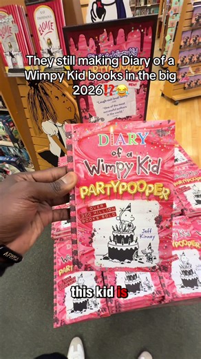 They still making these book?? Jeff Kinney is really the GOAT 😂 (credit: @GirlThatsDante ) #childhood #diaryofawimpykid #fyp #xyzbca #nostalgia