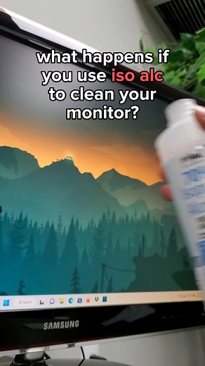 The Dangers of Cleaning Your Monitor with Isopropyl Alcohol
