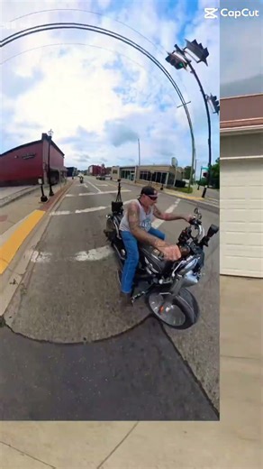 Summer fun time #harleydavidsonstreetglide #automobile #goprolifestyle #roadtrip #roadglidest ￼