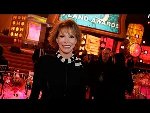 Mary Tyler Moore Is Laid To Rest In Private Ceremony Among Family And Friends