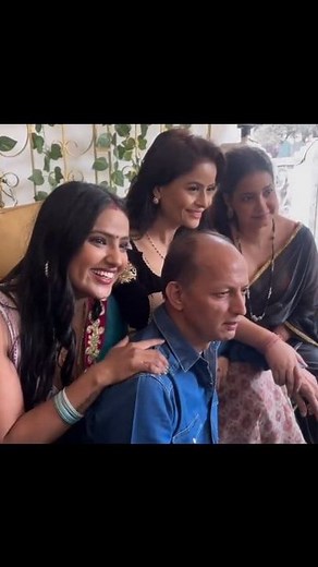 1.7M views · 21K reactions | Changing Room Masti _ Behind The Scenes 鹿 #hindiwebseries #trending #beautiful #reels #viral #webseries #trend #behindthescenes | Shyna khatri | Facebook