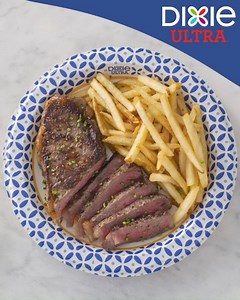 Whether you’re enjoying your favorite takeout or trying a new recipe at home, skip washing the dishes and make cleanup easy. | Dixie