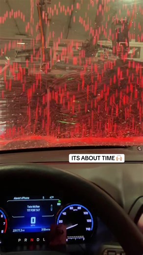 Bebe needed a wash ✨ #bronco #carwash