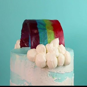 What’s at the end of the rainbow? Cake, of course! 🌈🍰☘️Get the recipes and complete instructions in my book, Erin Bakes Cake! Bit.ly/buyErinBakesCake | Erin Bakes