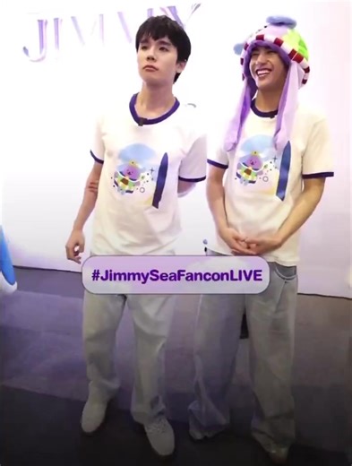 Pí Arm hỏi nên chuẩn bị gì trước khi tới fancon anh Jim bơ 🥑: chuẩn bị tiền 🤡🤡🤡 --- 251127 - JIMMYSEA FANCON DREAMSCAPE IG LIVE READY FOR JS DREAMSCAPE #JimmySeaFanconLIVE | 2113 love for JimmySea