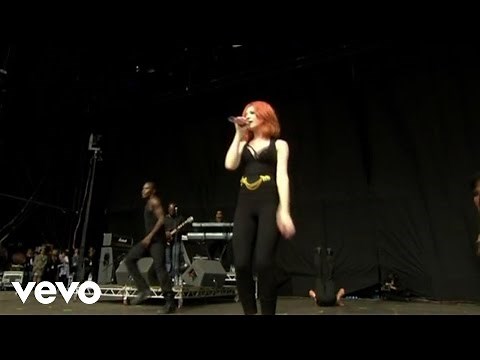 Girls Aloud - Jump (Live at V Festival, 2008)