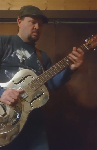 jamming #resonatorguitar #slideguitar #dobro