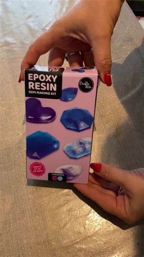 Le kit résine epoxy d’Action avec ma voix horrible 🫣 #notecreation #resineresineepoxy #kitresine #action #resineaction #mavoixhorrible😂