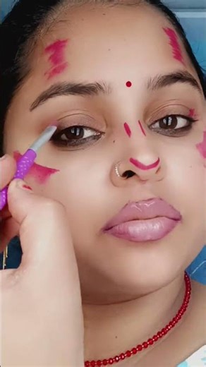 red lipstick se full face makeup hack 🤩🤯 #tiktok #makeup #bome