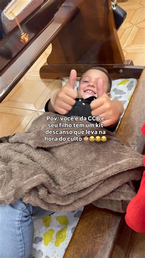 Daniella / Influencer on Instagram: "E aí me conta o filho de vocês também tem um kit pra levar no culto?? 😁 . . . . #mulherescristãs #ccb"