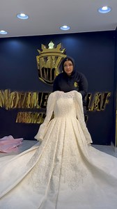 فستان الفرح بيييع من فرع المرج من 1500 لـ 2500 علي اكبر تشكيله فساتين زفاف هاند ميد ملكي , فرنسي ومفيش اغلي من 2500 فالفرع ❤️‍🩹 📌 متاح كولكشن سوريه و خطوبه فنفس الفرع من 1000 بيييع والجديد من ( 2000 : 2500 ) جمله و قطاعي العنوان : علقي بـ ( تم ) وهنرد عليكي بالتفاصيل اتصال 📞 01115538141 | سنتر الملكه لفساتين الزفاف