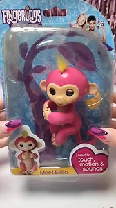 Fingerlings #asmr #unboxing #fingerlings #monkey #surprise #toysunboxing #playing #unpacking #satisfyingvideos | Mika Plays