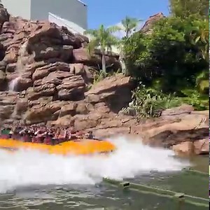 Well, that's one way to cool off. | Visit Orlando