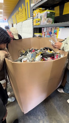 #foryoupage #treasurehunt #binstore #raleighnc #liquidation @treasurehuntliquidators @Treasure hunt Va