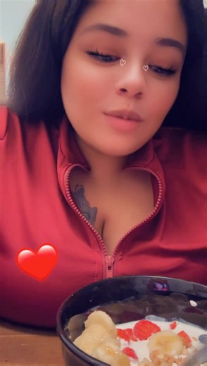 Queen secret breezy boo (@itsecretbooo)’s videos with original sound - Queen secret breezy boo