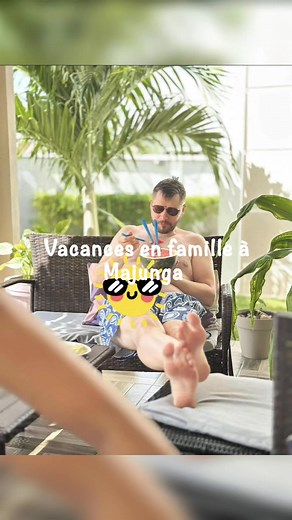 150 reactions · 35 comments | Merci à cette famille de nous avoir choisi, de nous avoir fait confiance. Pour vos séjours à Majunga : en famille, en couple ou en mission choisissez Résidence Ahitantsoa Majunga Merci pour les photos Online Shop bei Lili Mode #villaprivée #appartementmeublé #vacances #goodvibes #Majunga #soleil #goodday | Résidence Ahitantsoa Majunga | Facebook