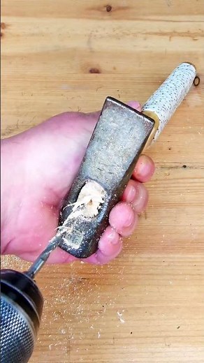 💥 The ULTIMATE Hammer Fix - Never Loosen Again! (Guaranteed!) #woodworking ToolHack #DIY #HammerFix