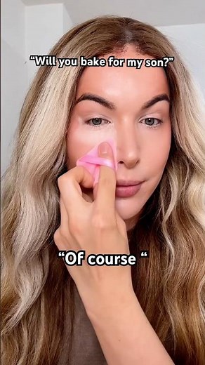 The only baking I know how to do is setting my face 💄🤏