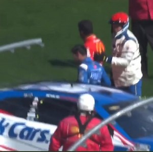 Here is the video clip of Bubba Wallace walking over to Kyle Larson’s car after they both wrecked out in stage 2. • • • 🏆 NASCAR fans! Make sure you hit the FOLLOW button and turn post notifications on!🔔 On this page you are presented with the fastest NASCAR updates! • • • #nascar #race #night #racecar #win #champion #daytona #car #paint #speed #xfinity #playoffs #darlington #NASCARPlayoffs . | Alaina Gibbs