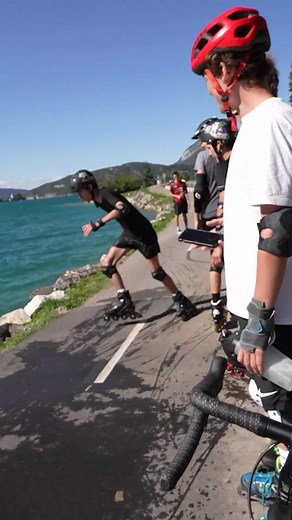 C’est des oufs 😂 #BouziTV #Roller