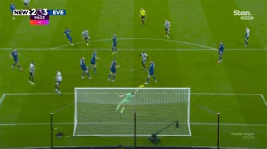 Pickford pulls off INSANE flying save