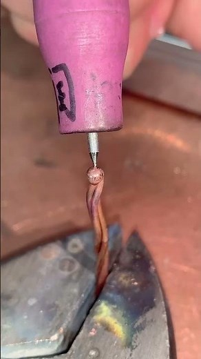 Cold welding machine welding copper