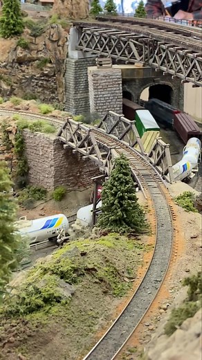 Saturday action | Fresno Model Railroad Club