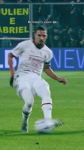 Ismael Bennacer Vision: Mastering the Art of Defence-Splitting Passes