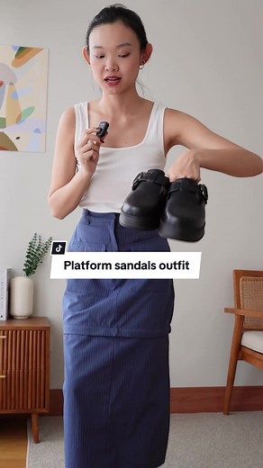 Fashion Outfit Cewek Pakai Sandal: Chunky Shoes & Platform Sandals