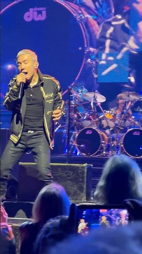 Journey live in concert. Arnel Pineda lead singer. #journey #livemusic #concert #classicrock