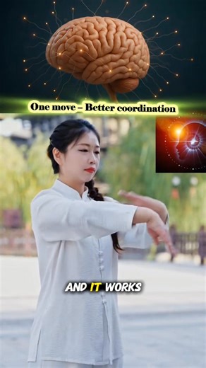 This hand-rotation exercise boosts brain coordination and works surprisingly well — try it once and you’ll feel the difference. Have you tried this coordination move yet? #handrotation #braincoordination #mindbodyconnection #quickexercise #vitalglowdaily | Vital Glow Daily