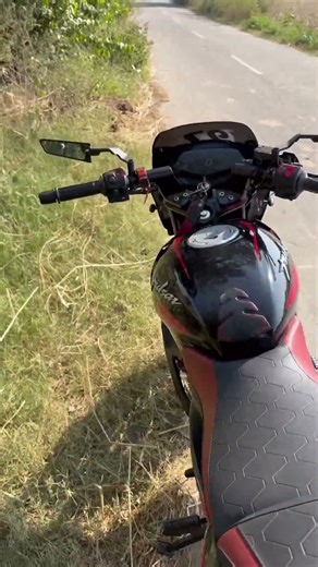 Pulsar 125 new graphics#pulsar #pulsar125 #bajaj150 #motorcycle #love #reels #rider #pulsar220 #new