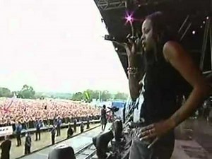Sugababes - Freak Like Me (Glastonbury 2003)