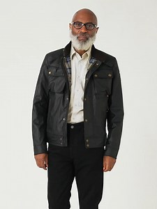The Racemaster, since 1981. A shorter, two-pocket take on the Trialmaster, ready for everyday. Discover it here: https://belstaff.visitlink.me/CLpgrQ | Belstaff