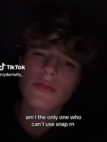 Like wth…..#fyp #viral #trending #snapchat | Snapchat Not Working