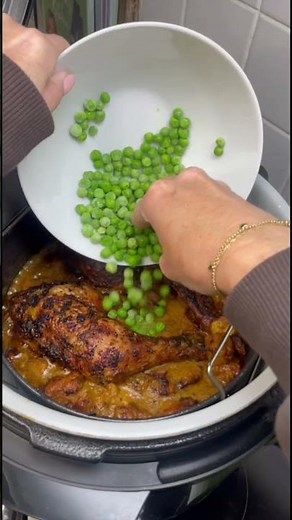 THAI CHICKEN & BUTTERNUT SQUASH TRAYBAKE *BAKE* Easy Ninja Foodi Recipe #curry #chickenlegs #thai