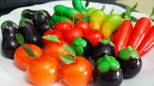 Fruit Shaped Mung Bean Dessert: Kanom Luk Chup (ขนมลูกชุบ) - Lion Brand
