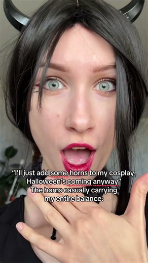 Apparently succubi are THE trend now 🤭