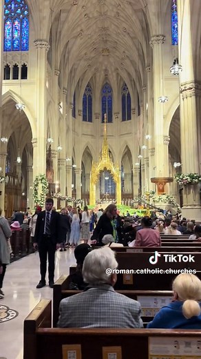 St. Patrick's Cathedral: New York City Landmark & Roman Catholic Church