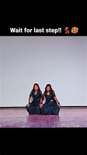veyra chey veyraa💃🥵 #ytshorts #dance #twins #youtubeshorts #kajal #reels