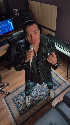 ⏳ 30 de minute până la piesa nouă🔗 https://www.youtube.com/watch?v=FPOHjlQy0qI