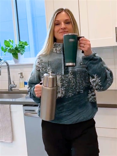 Make the most of every winter moment like @gavinandjess. Our 40oz Icon™ Beverage Bottle and 16oz Icon™ Mug bring warmth to all their cold-weather hikes. #mug #naturetok #thermos #foryoupage #fyp